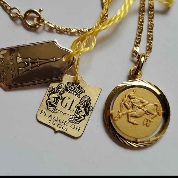 Sagittarius Zodiac Pendant Necklace - Picture 2 of 4